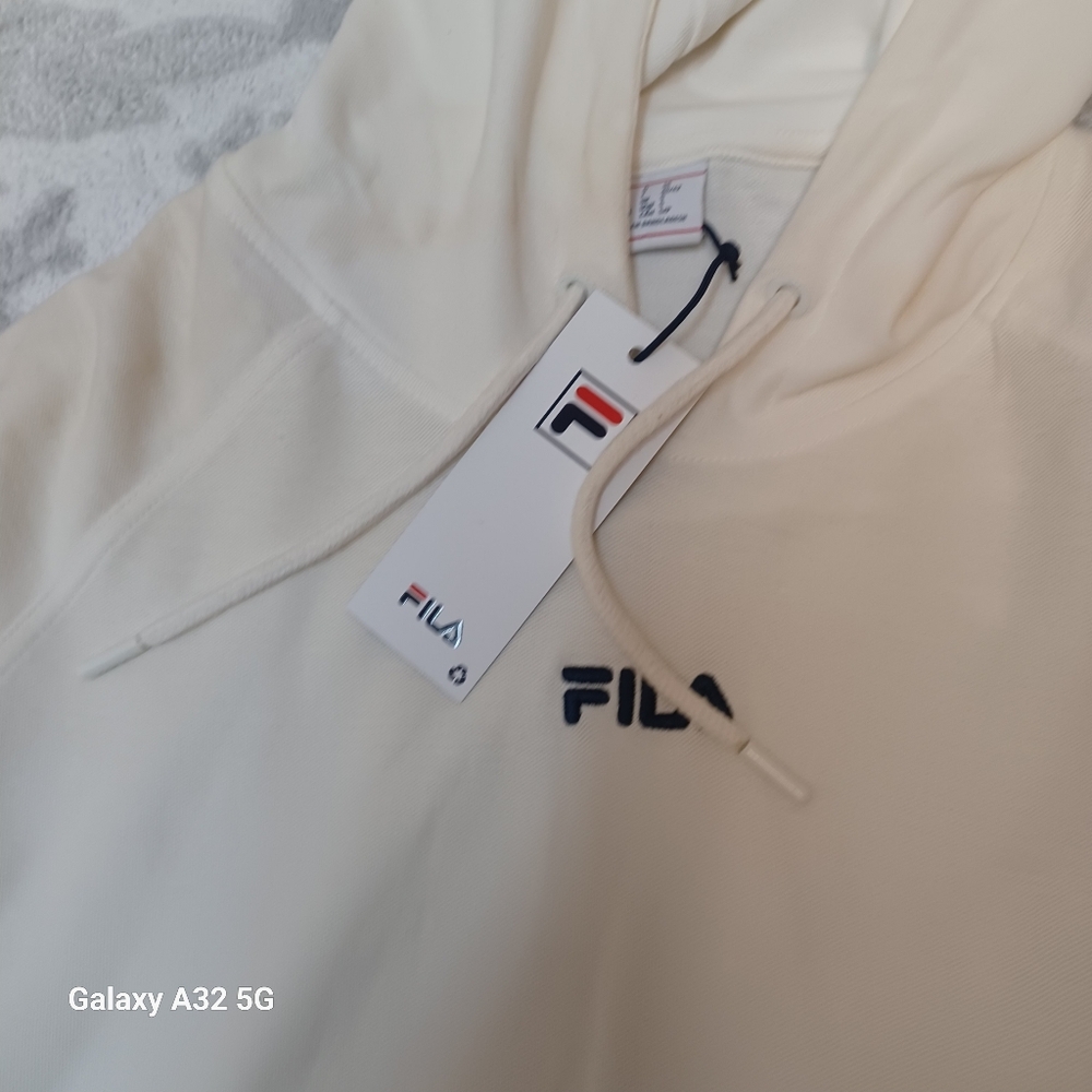 Fila Off-Cream  Cropped Hoodie Size S - Picture 11 of 13